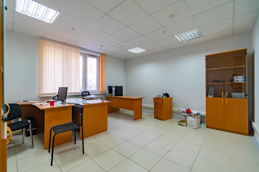 юридический адрес Новоясеневский пр-т., д.32, к.1