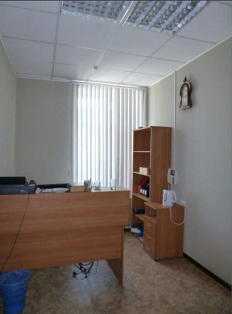 юр адрес офис Академическая пл., д.4